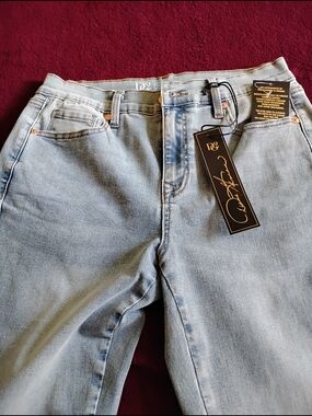 Women's Jeans